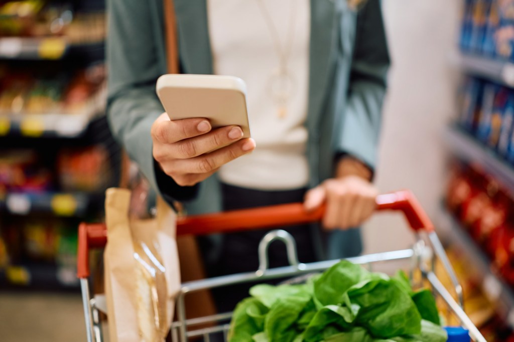 Virginia Beach teen's GroceryGenius app addresses food waste