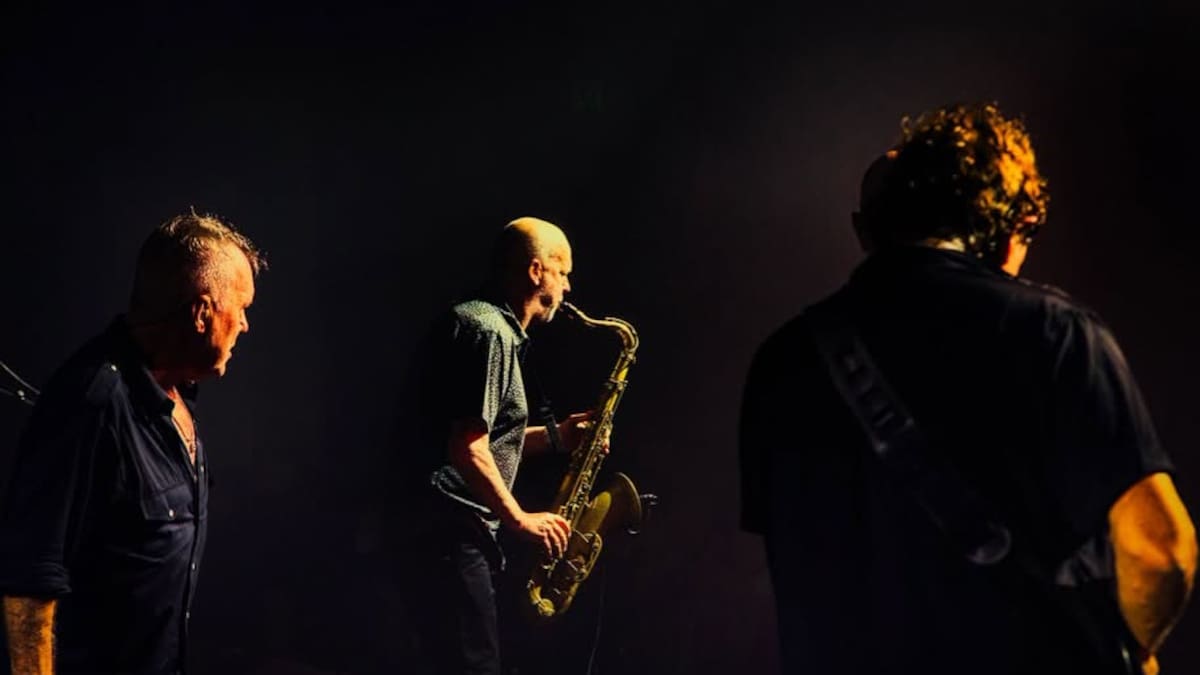 Cold Chisel sax player Andy Bickers dies, mourned by Jimmy Barnes and bandmates