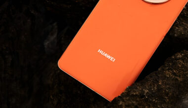 Huawei Mate 50 smartphone image