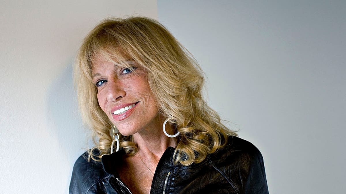 Singer Carly Simon reveals her Parkinson’s disease diagnosis and cancer - NZ Herald
