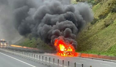 Transmission Gully northbound lanes closed due to flaming car