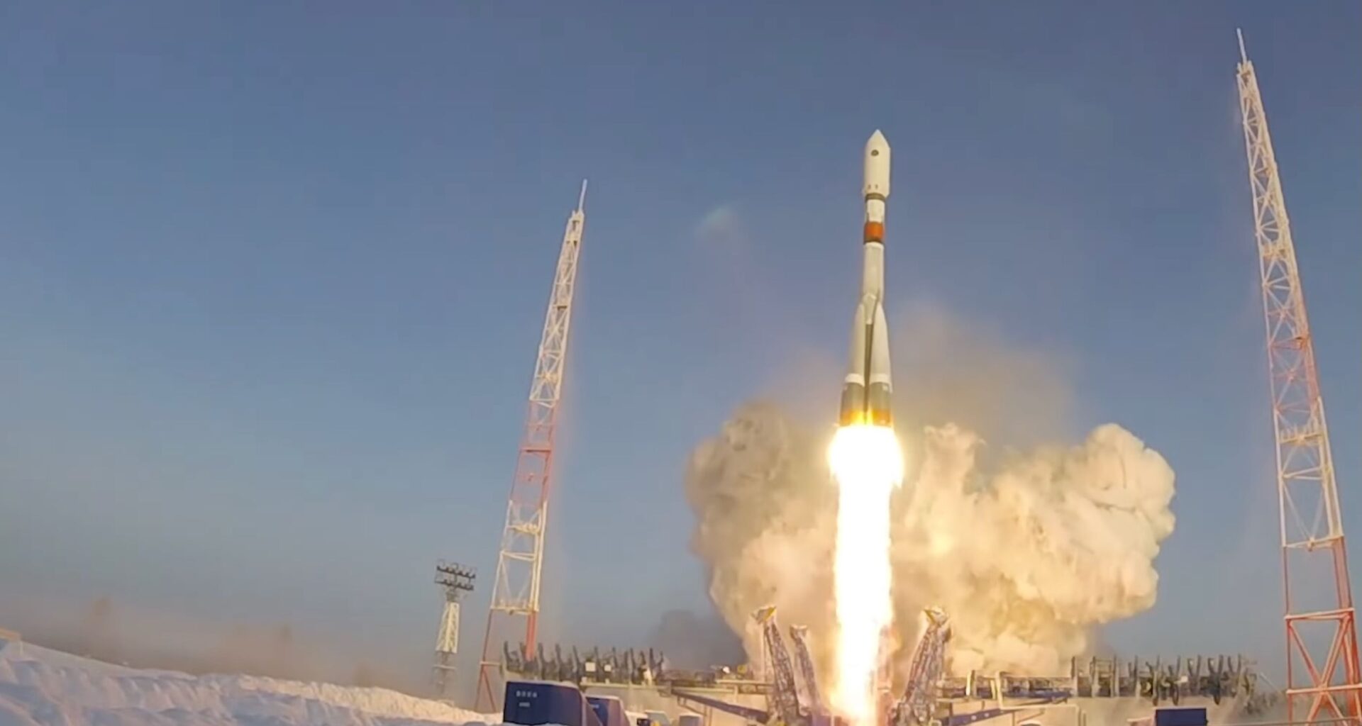 Shoebox-sized 'detector satellites' could sniff out a nuclear bomb in space