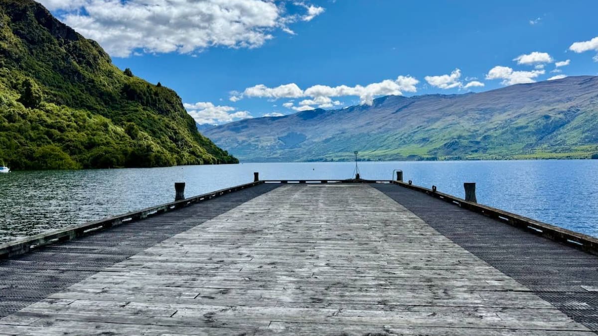 Lake Wakatipu death: Person drowns in Kingston Wharf, Queenstown