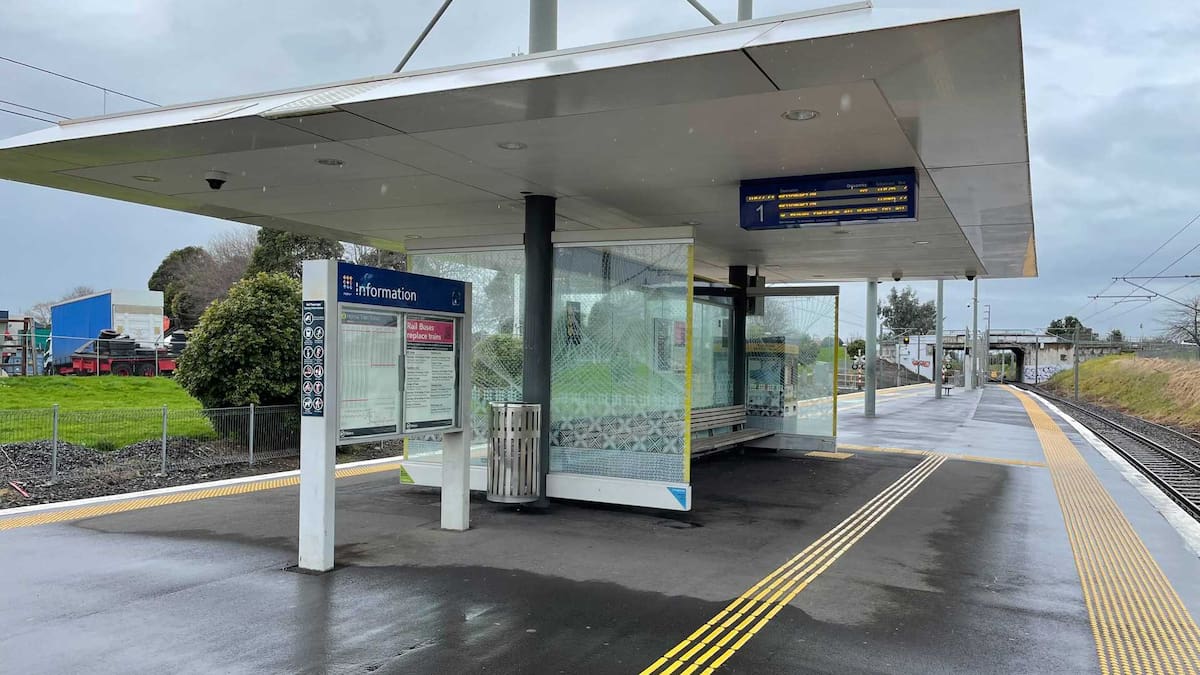 Auckland Southern Line delays after incident at Homai Station