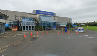 Auckland local board says Ministry of Education not paying fair share for stadium