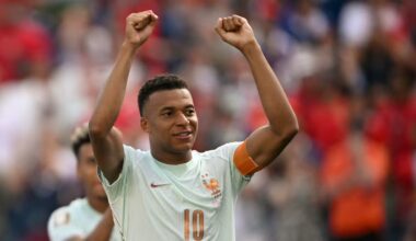 Fifa World Cup: France see off Morocco and march into World Cup semi-final