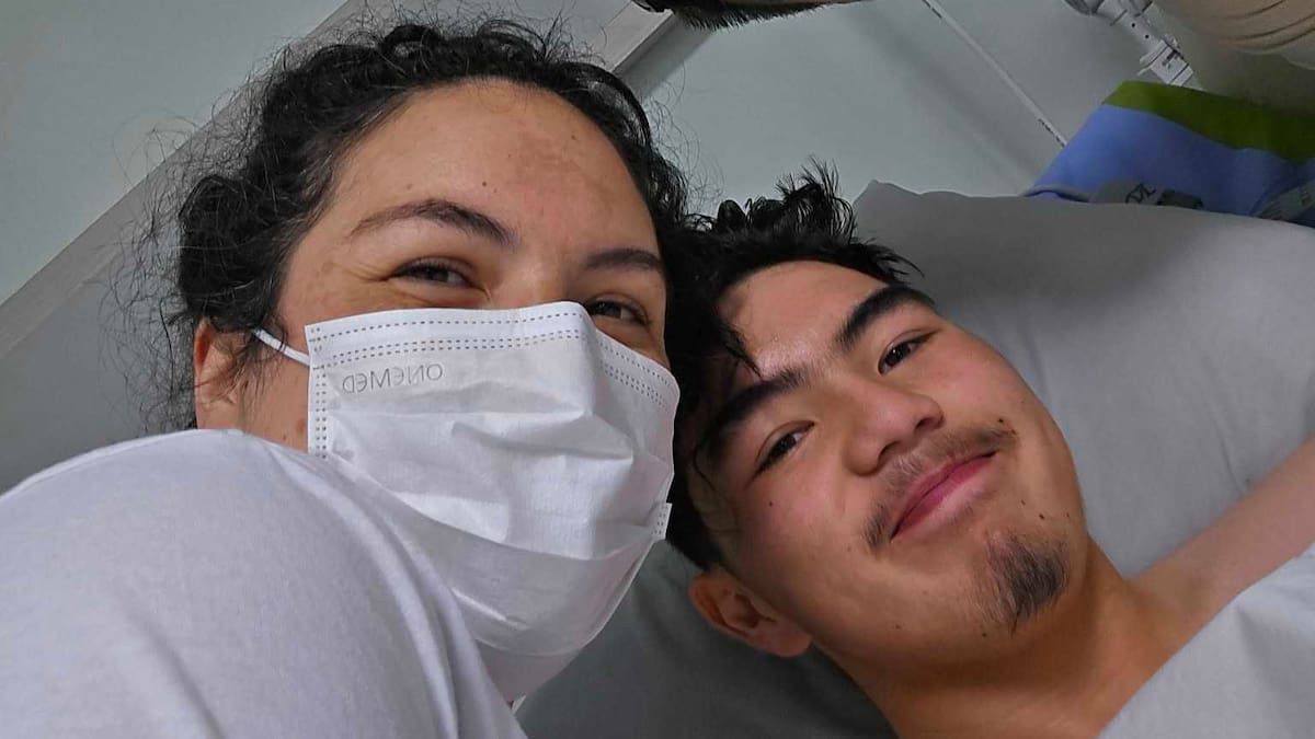 Porirua teen Ashen who caught meningitis in Bali finally home in New Zealand