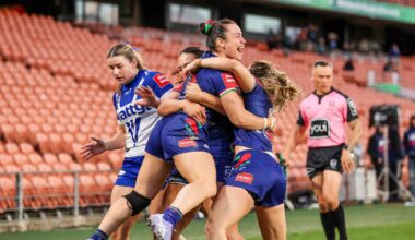 NRLW: Warriors run riot in second half to beat Bulldogs in opening round