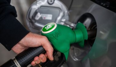 Kiwis wake to spike in petrol prices amid fresh United States attacks on Iran