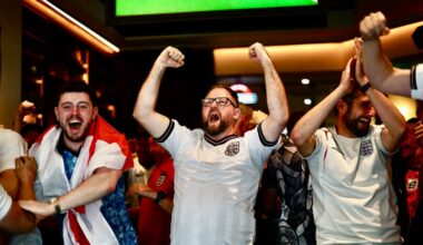 England fans erupt in Auckland as Bellingham double sinks Mexico