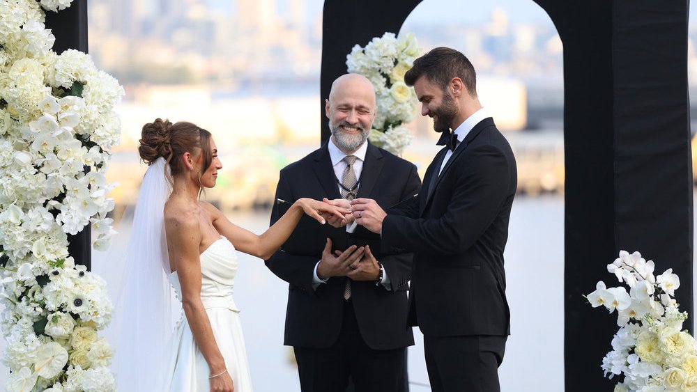 'Married at First Sight' EP on Season 20 on Peacock, Replacing Experts