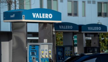 US refiners see billions in profits from global fuel crunch
