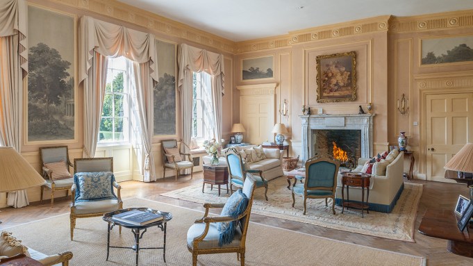 A English Country House Built for an Italian Aristocrat