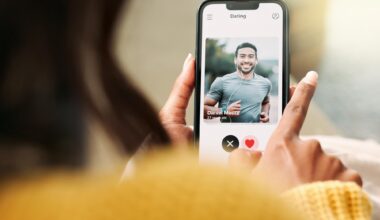Online Dating App Smartphone