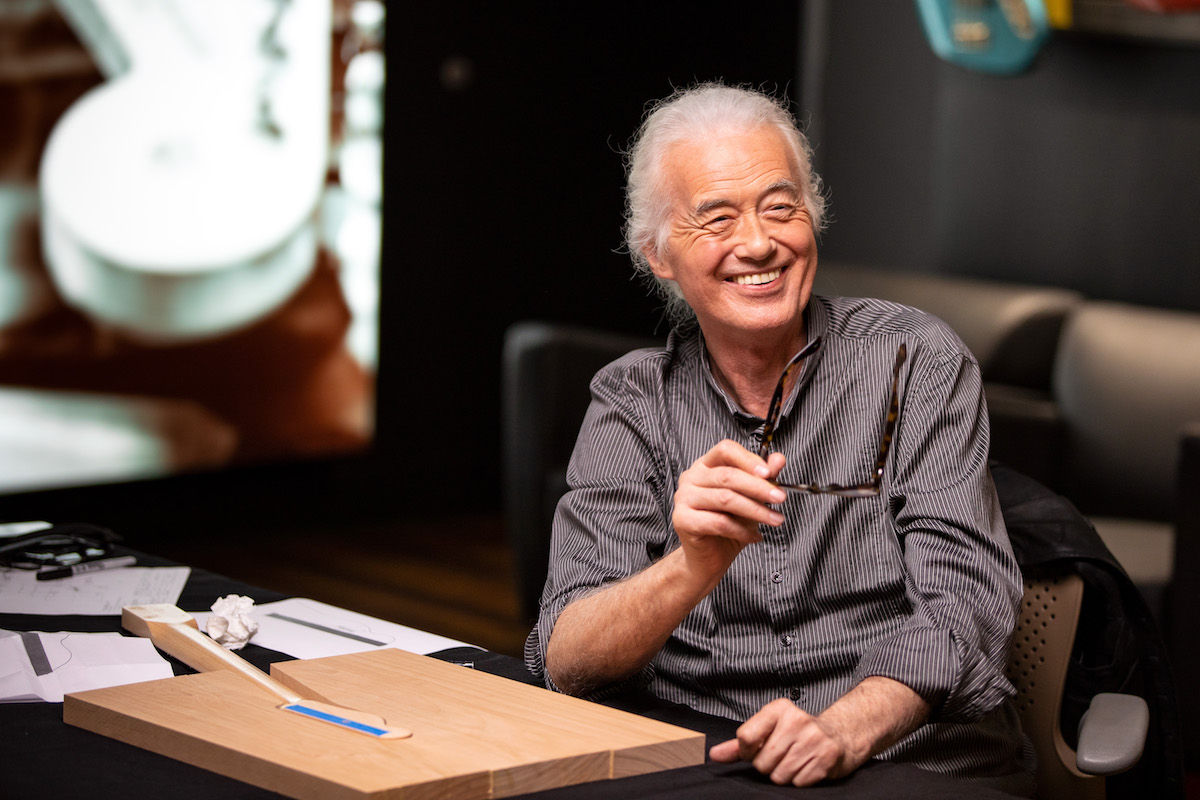 A new fan campaign is calling for an analogue remaster of Led Zeppelin's catalogue