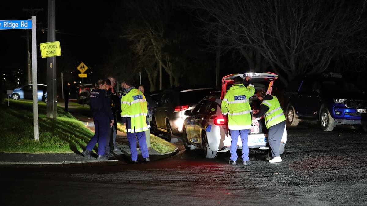 Person arrested after stabbing in Glenfield, Auckland
