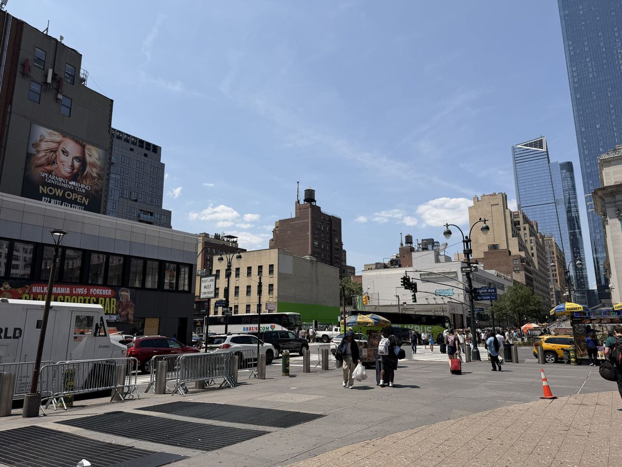 Apple iPhone 17 Pro Max camera sample.
