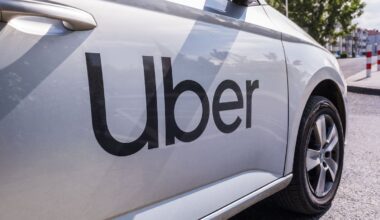 Uber to introduce cash payments for riders across New Zealand