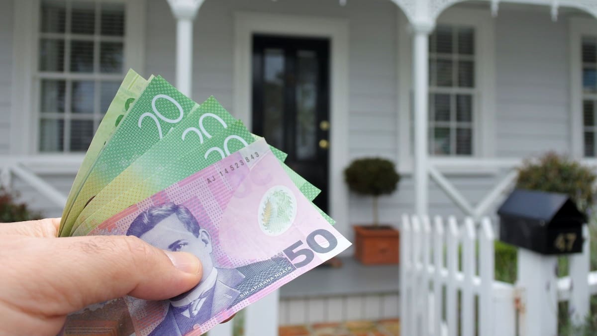 Mortgage interest rates: Financial experts reveal mistake homeowners are making