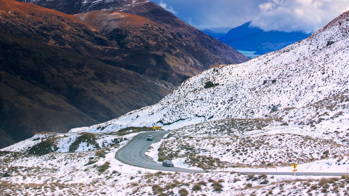 Hong Kong tourist dies in Crown Range crash as Chinese consulate warns of black ice