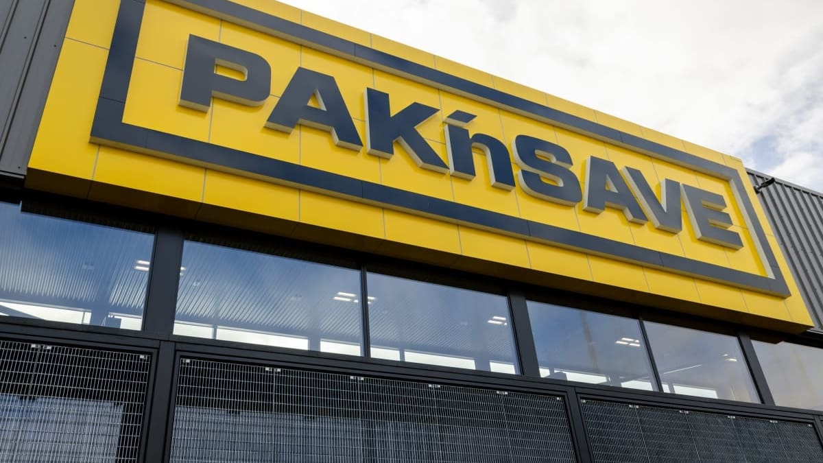 Pak’nSave apologises after searching customer’s bag without permission