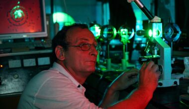 Scientists find a way to break molecular bonds with less energy