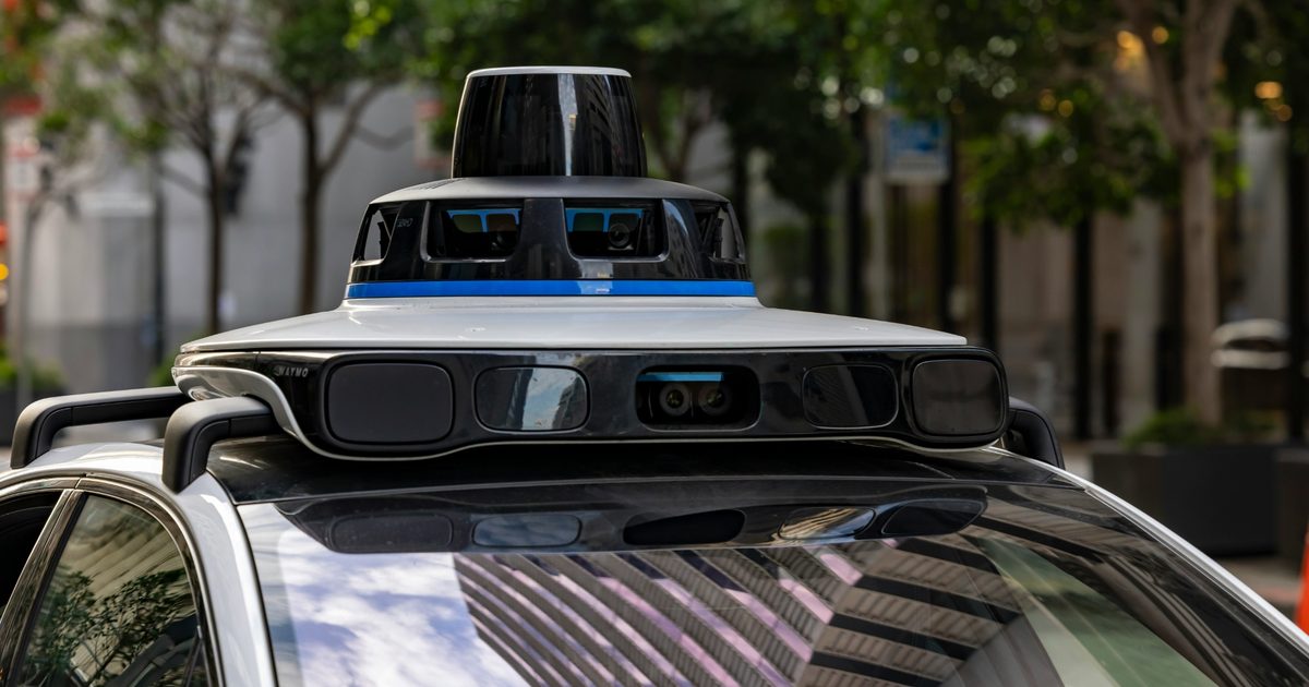 A new AI model wants self-driving cars to think before they swerve