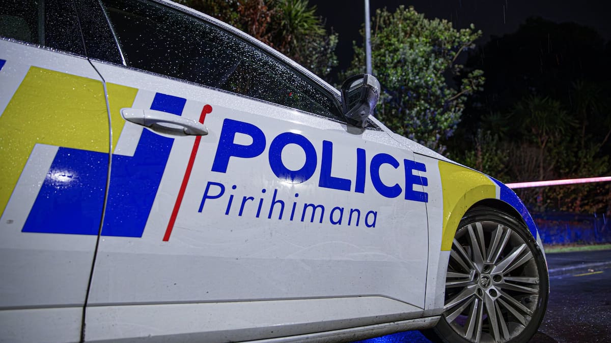Aggravated robbers still on the run in Auckland’s Henderson – police