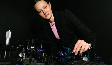 Lead author Tatjana Kleine creates quantum topologies in the laboratory.
