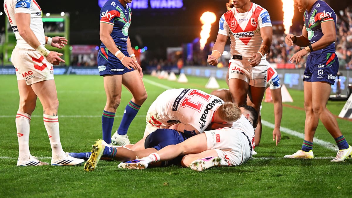 Warriors strike early to lead Dragons - NZ Herald