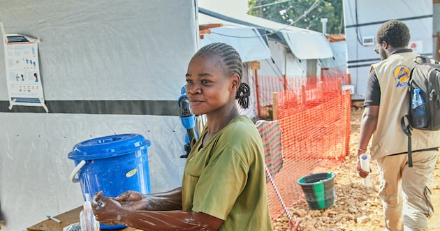 Ebola workers, volunteers experience opposition in Africa – Deseret News