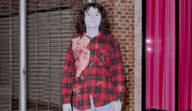Horror Fans Bid a Bittersweet Farewell to an Empty Mall Full of Zombies