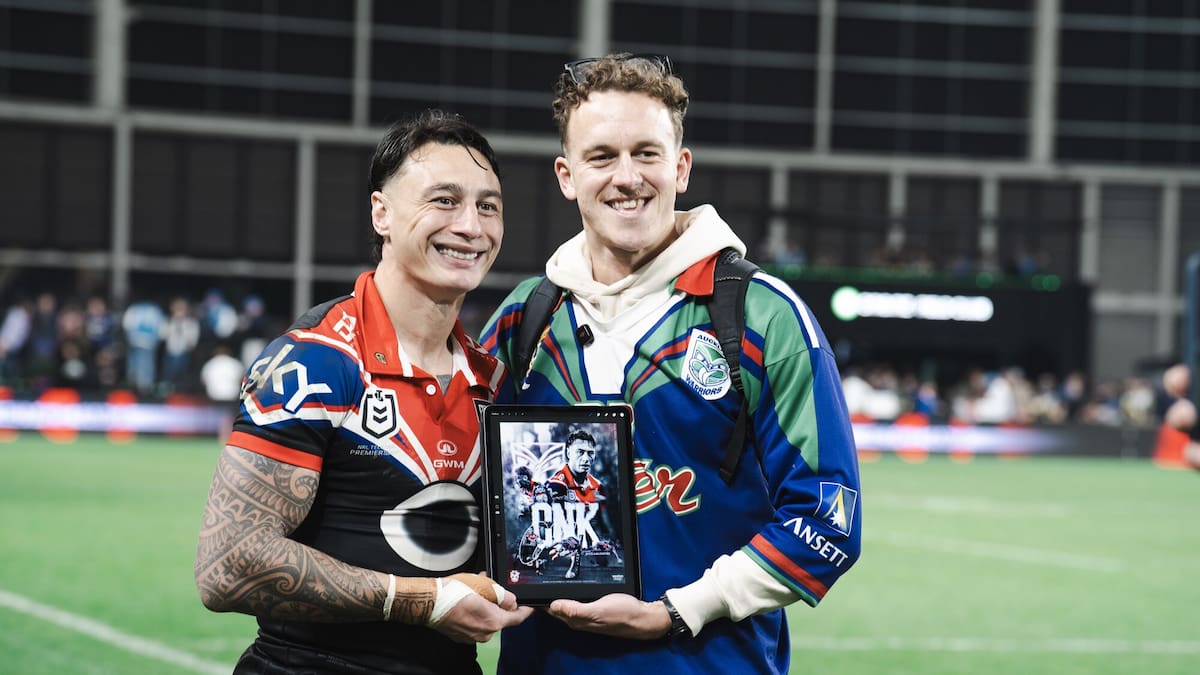 Meet the designer making viral live art for All Blacks, Warriors and rock stars