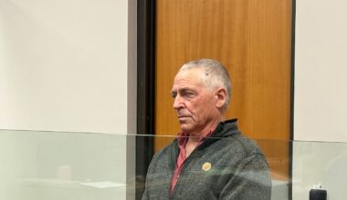 Waikato businessman David Anderson jailed for sex acts in Auckland with underage girls