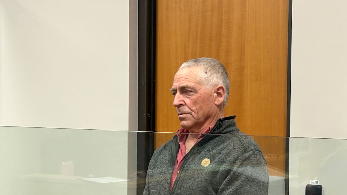 Waikato businessman David Anderson jailed for sex acts in Auckland with underage girls