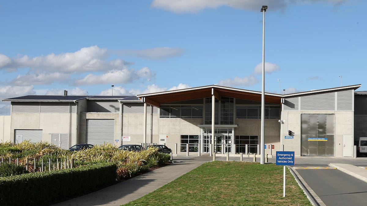 Report on Spring Hill prison finds ‘filthy’ conditions, health concerns and low staff morale