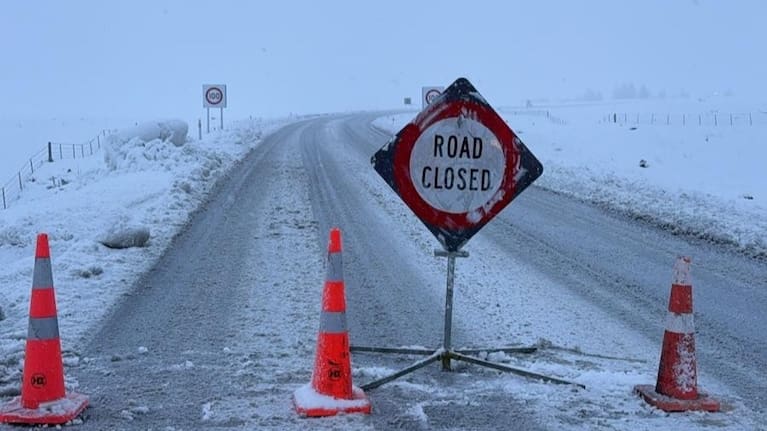 A road closed due to snow in the South Island (Source: NZTA).