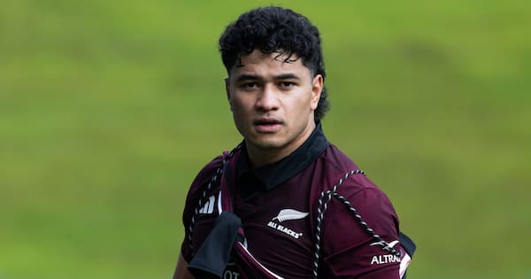 All Blacks loose forward speaks about 'scary' head injury