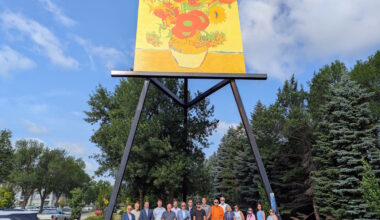 Altona's Big Easel is back in bloom with a brand-new painting - PembinaValleyOnline.com