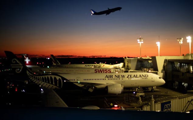 Air New Zealand defends decision to depart early despite connecting flight’s delay
