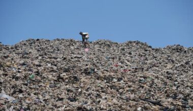 Indonesia cuts methane emissions – changing waste-pickers' lives