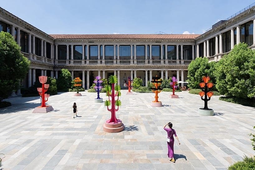 an archipelago of botanical sculptures by agostino iacurci fills historic courtyard in milan - 3