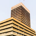 Alpha 2000 (Société Ivoirienne de Banque), Abidjan, Côte d’Ivoire. 1974–76. Bureaux d’Études Henri Chomette (est. 1948). 2025. Image © François-Xavier Gbré MoMA Opens Architects of Liberation Exhibition on Independence-Era West African Modernism - Image 3 of 12