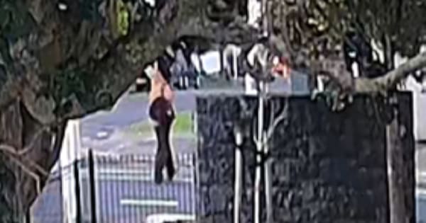 Person sought following fatal house fire in Auckland's Onehunga