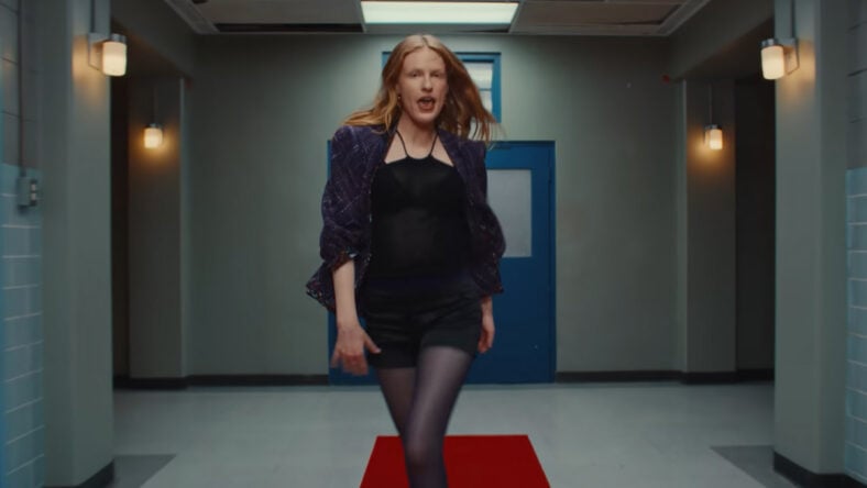 Audrey Hobert in Sue Me music video