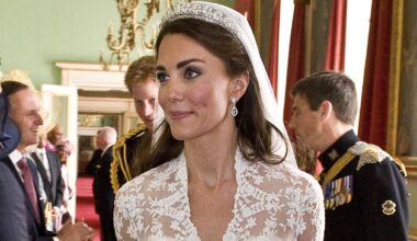 Why Kate Middleton's royal wedding gave Queen Elizabeth something Princess Diana's never did