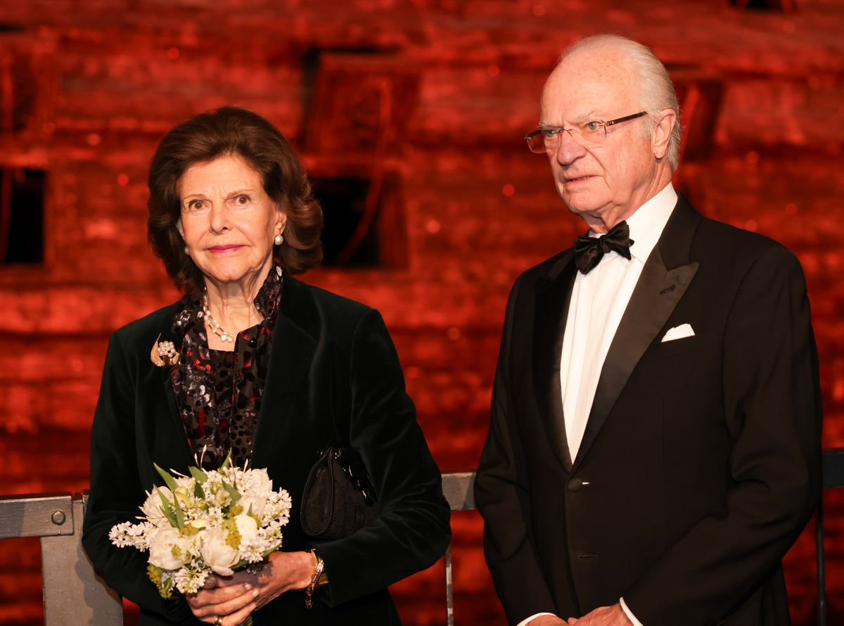 King Carl XVI Gustaf moves early on 50-year anniversary with rare honor for Queen Silvia in emotional royal ceremony