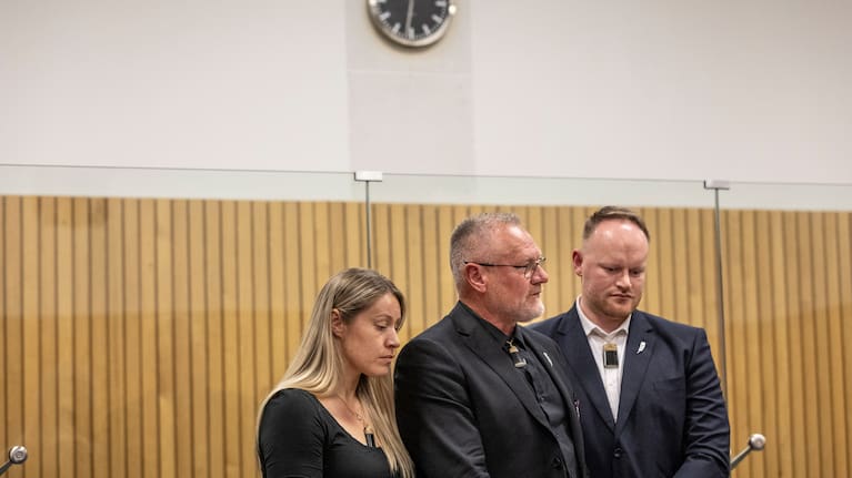 Bryn Olsen speaks alongside daughter Rayna and son Aren