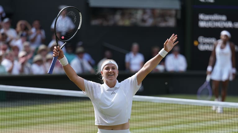 Carolina Muchova after winning her match-point against Gauff.