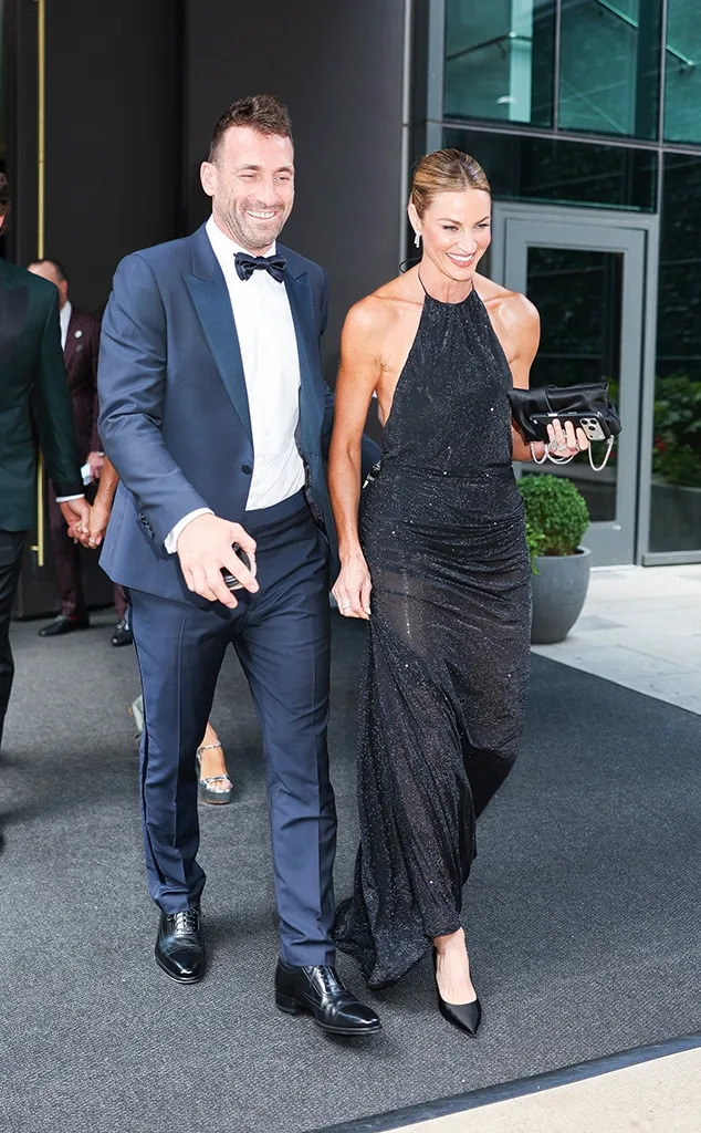 <p>Jarret Stoll & Erin Andrews </p>